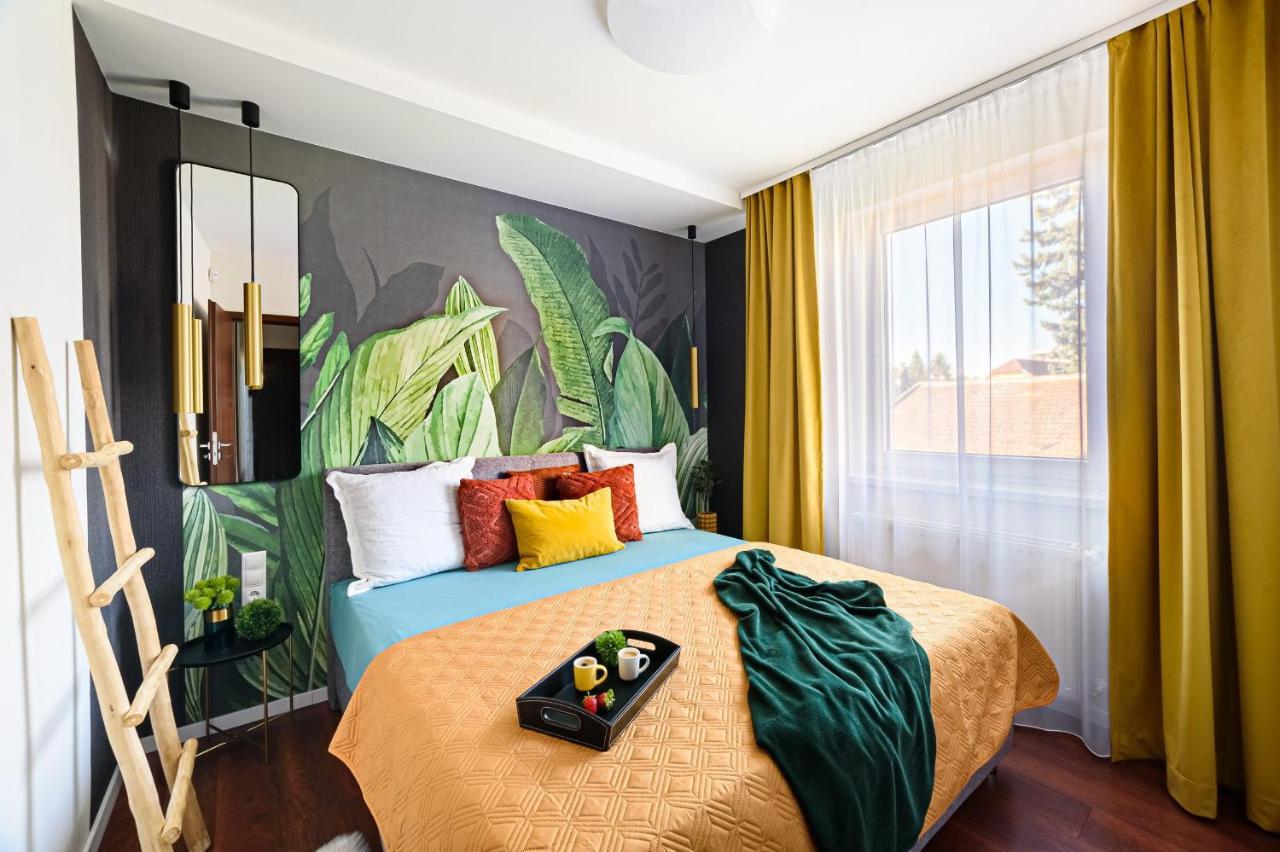 Hid19 Apartman Gyor Belvaros-Free Parking-Terrace Az Rq Vizi Elmenypark Es Gyogyfuerdonel Ngoại thất bức ảnh